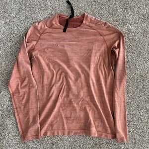 Men’s Lululemon long sleeve